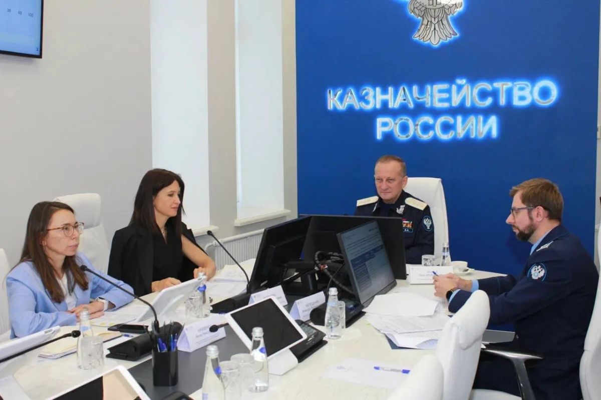Первый заместитель руководителя Казначейства России Эли Исаев провел заседание Совета руководителей территориальных органов Федерального казначейства по Центральному федеральному округу Первый заместитель руководителя Казначейства России Эли Исаев провел заседание Совета руководителей территориальных органов Федерального казначейства по Центральному федеральному округу