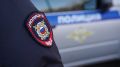 Пьяная жительница Евпатории устроила погром в подъезде дома и напала на полицейского