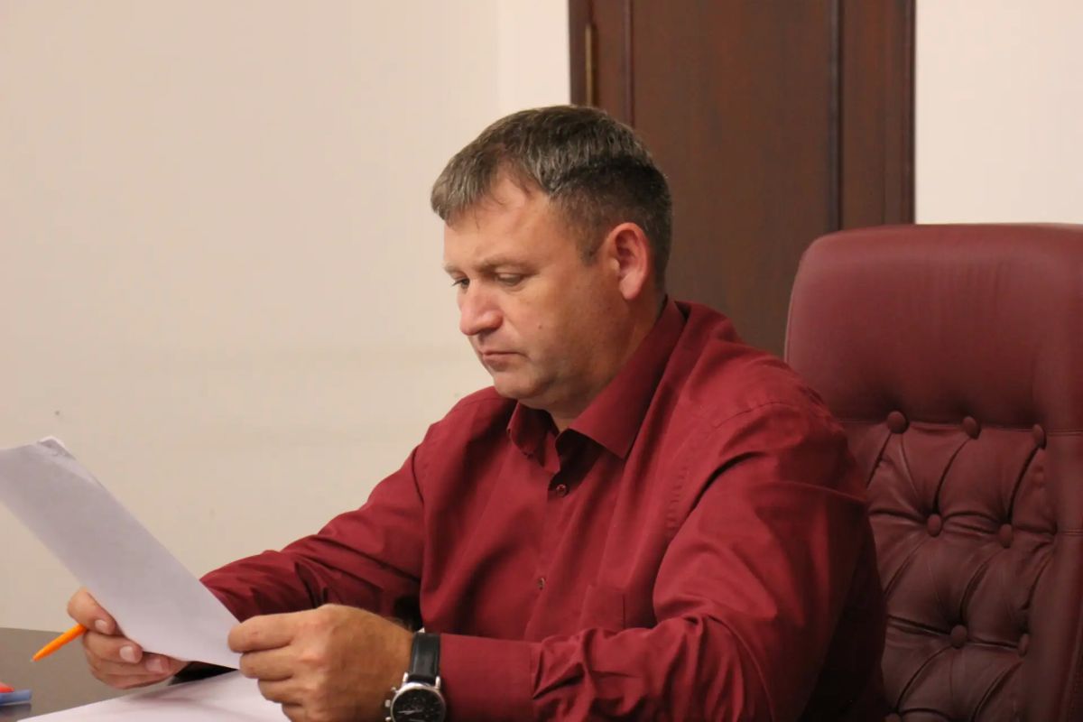 И. о. главы администрации Игорь Крутьков провел прием граждан И. о. главы администрации Игорь Крутьков провел прием граждан