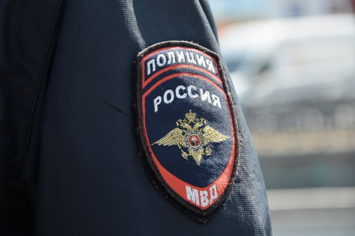 В Евпатории женщину оштрафовали за нападение на полицейского