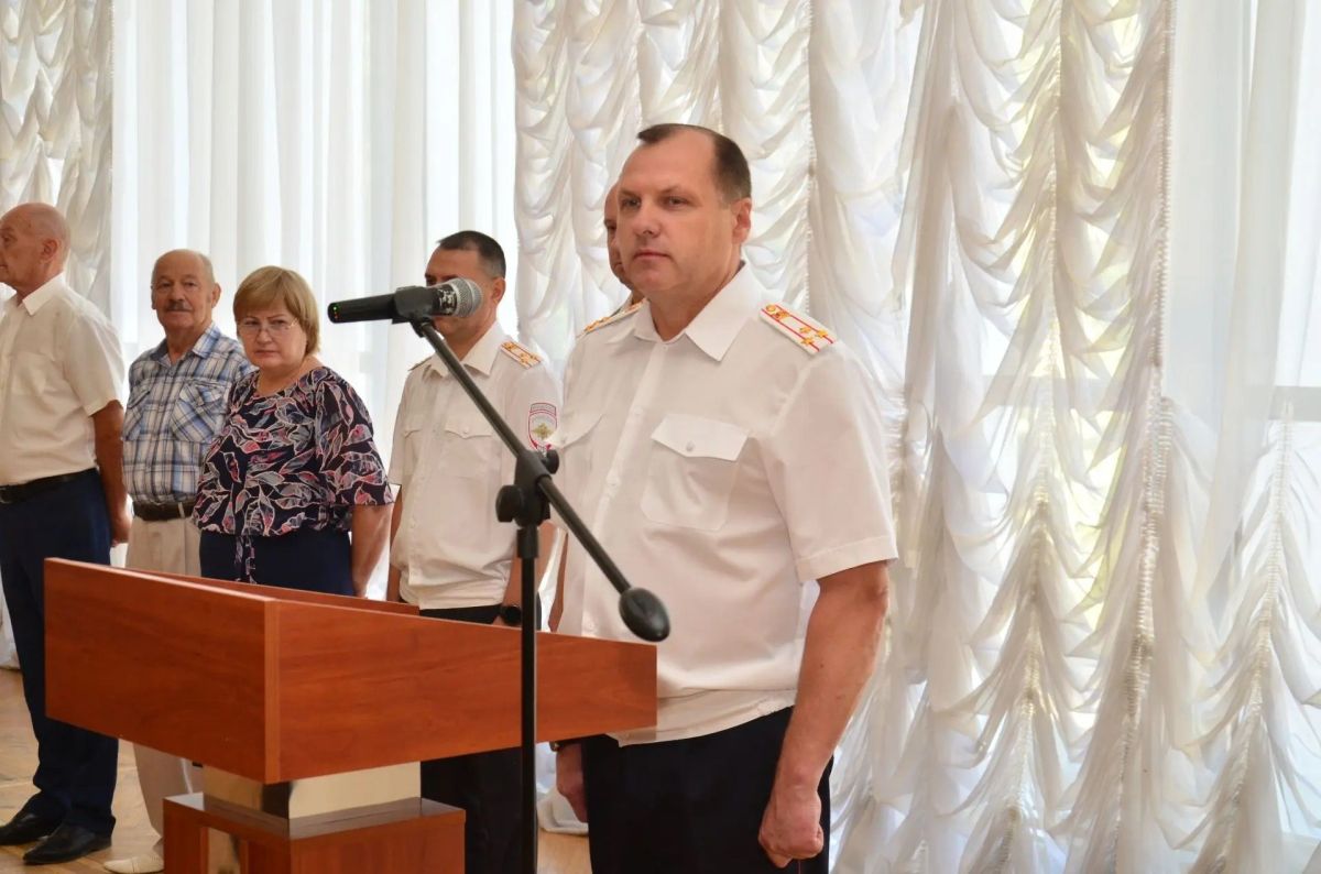 Торжественный старт пути: в МВД по Республике Крым встретили молодых лейтенантов — выпускников вузов МВД России Торжественный старт пути: в МВД по Республике Крым встретили молодых лейтенантов — выпускников вузов МВД России