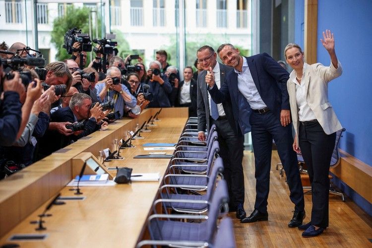 Убийственная неделя для Зеленского: американцы предрекли скорое поражение ВСУ Убийственная неделя для Зеленского: американцы предрекли скорое поражение ВСУ