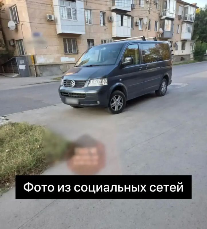 Сотрудники Госавтоинспекции Евпатории отреагировали на сигнал из социальных сетей: водитель нарушивший правила парковки оштрафован Сотрудники Госавтоинспекции Евпатории отреагировали на сигнал из социальных сетей: водитель нарушивший правила парковки оштрафован