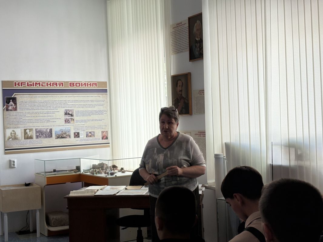 Белогорских студентов познакомили с историей Крымской войны