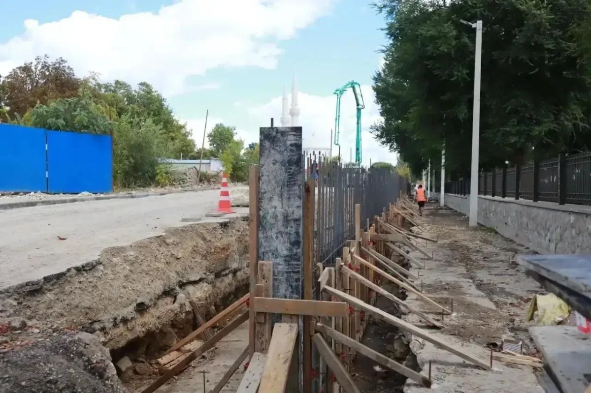 В Белогорске продолжается ремонт дорог В Белогорске продолжается ремонт дорог