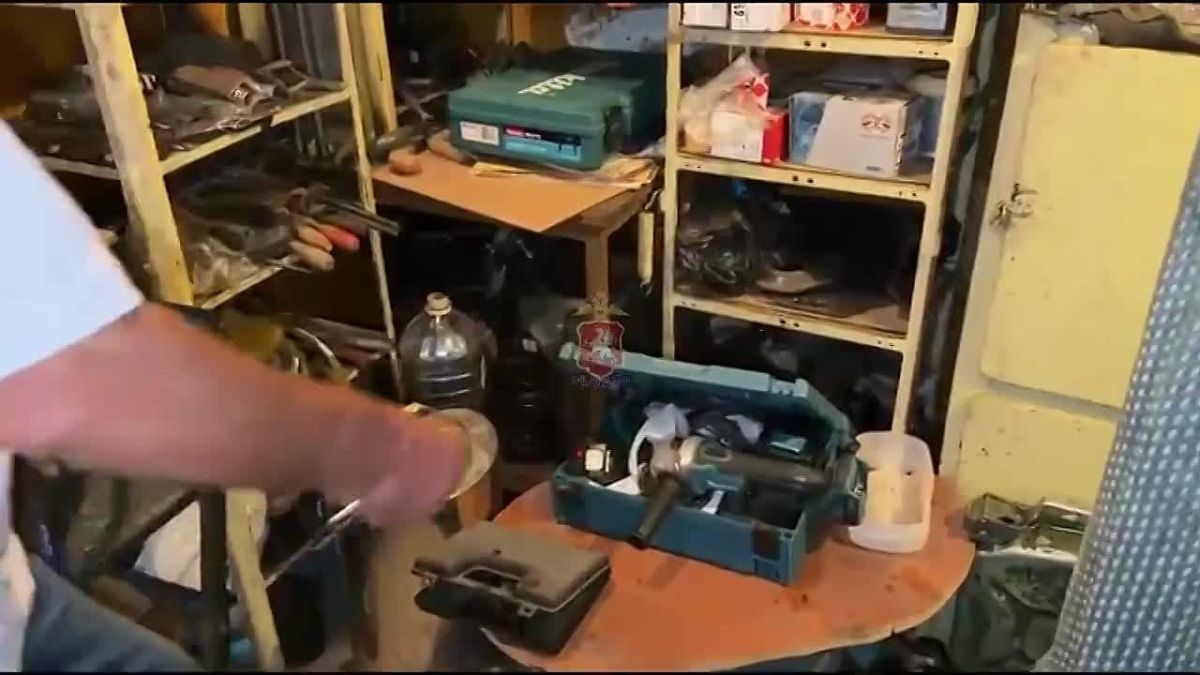 В Севастополе задержали 67-летнего мужчину, который хранил в гараже револьвер и патроны