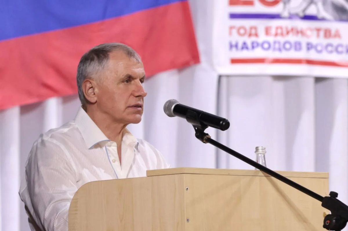 Власти Крыма прилагают все усилия для поддержки жителей и сохранения предприятий