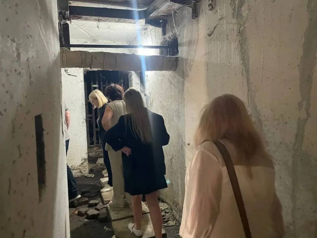 Традиционно выходные посвятила обходам многоквартирных домов и встречам с жителями Традиционно выходные посвятила обходам многоквартирных домов и встречам с жителями