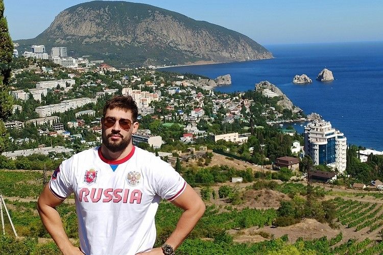 Испытания от нейросетей: крымчанин сражается за звание «Титана» Испытания от нейросетей: крымчанин сражается за звание «Титана»