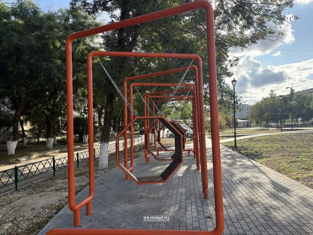 В поселке Молодежное появился новый сквер