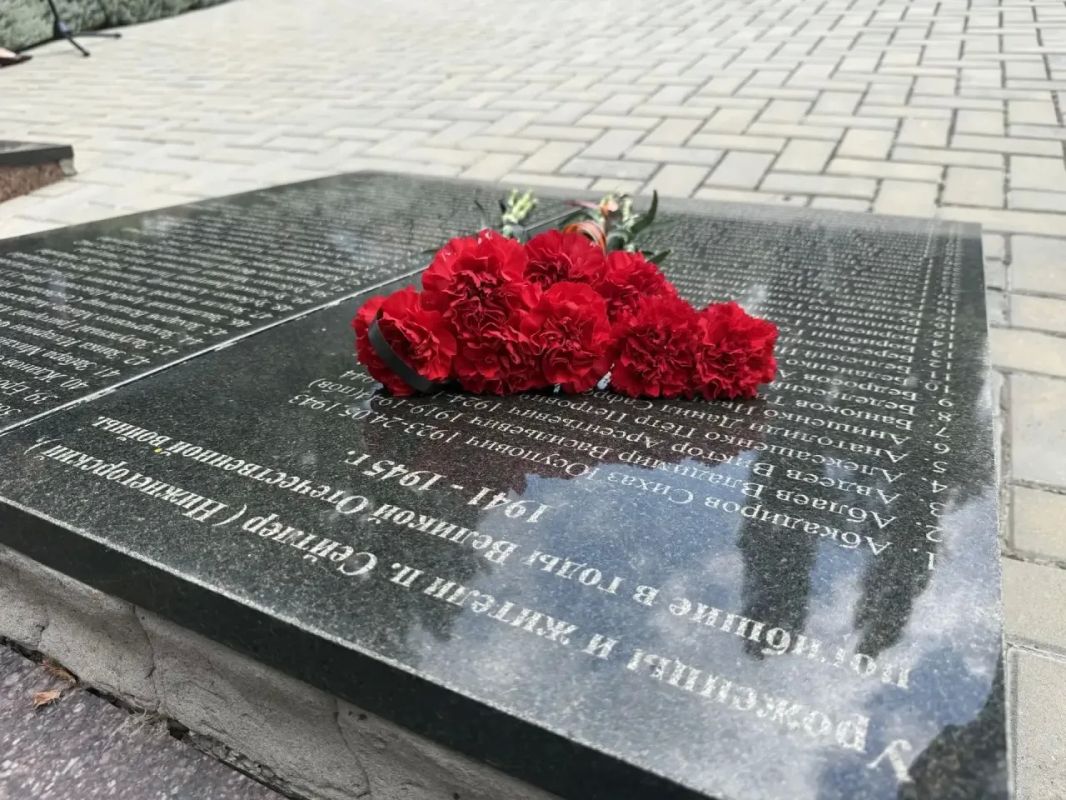 «Всесильно время мощными руками - «Всесильно время мощными руками -