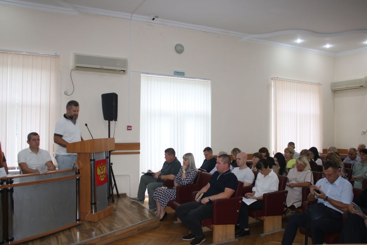 Управление городского хозяйства отчиталось о работе за 8 месяцев Управление городского хозяйства отчиталось о работе за 8 месяцев
