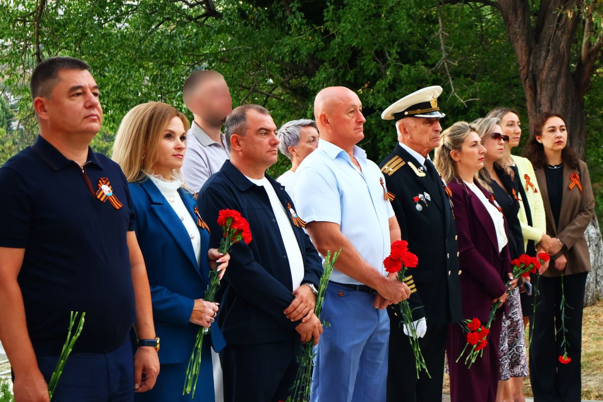 Открыли осенний этап муниципального проекта «Вахта памяти "Пост №1"»