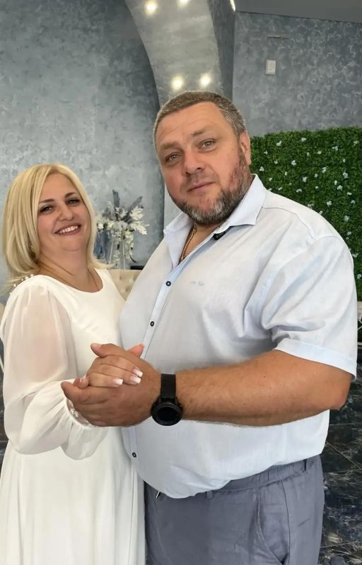 В Крыму растет популярность торжественных церемоний в честь юбиляров супружеской жизни В Крыму растет популярность торжественных церемоний в честь юбиляров супружеской жизни
