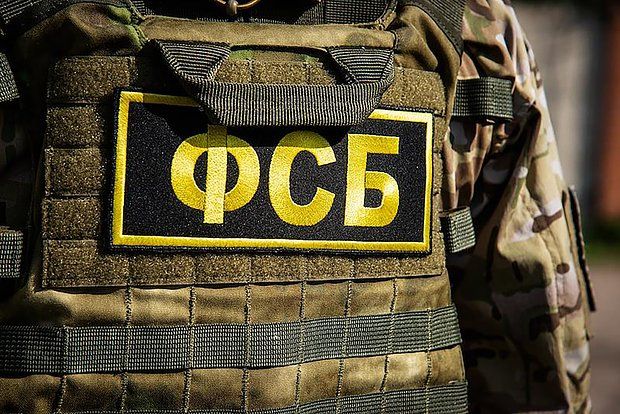 Жителя Севастополя задержали за поставки вооружений на Украину через третьи страны