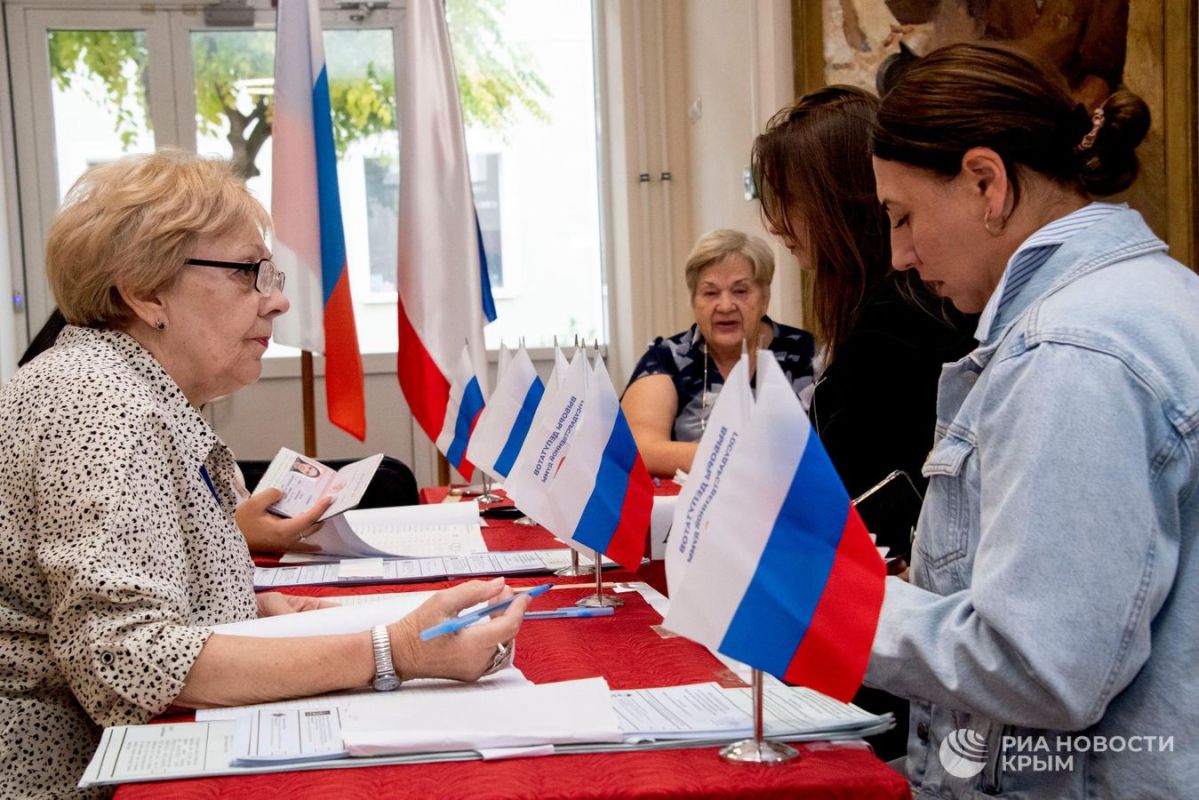 Крым голосует: как проходит первый день выборов на полуострове Крым голосует: как проходит первый день выборов на полуострове