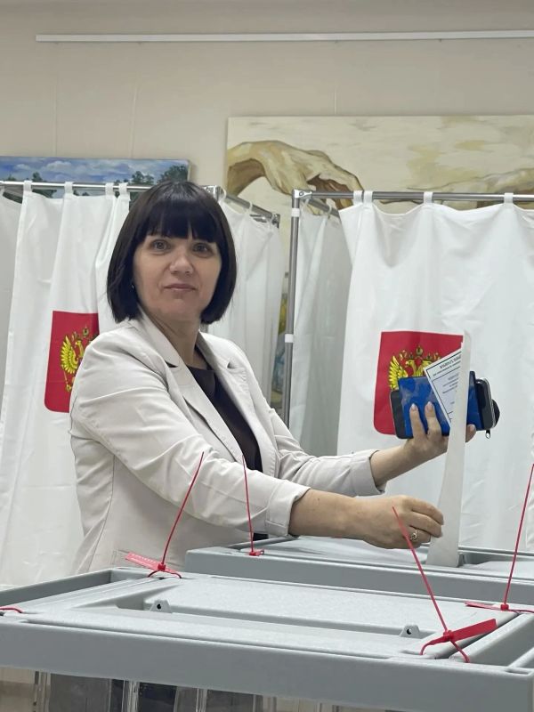 Сегодня — день выборов депутатов Государственной Думы Российской Федерации Сегодня — день выборов депутатов Государственной Думы Российской Федерации