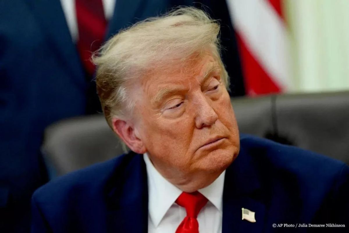 Конфликт на Украине необходимо завершить, от него страдает весь мир - Трамп