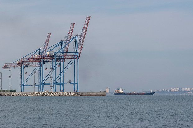 Полковник Матвийчук: Россия лишила Украину возможности принимать грузы с Черного моря