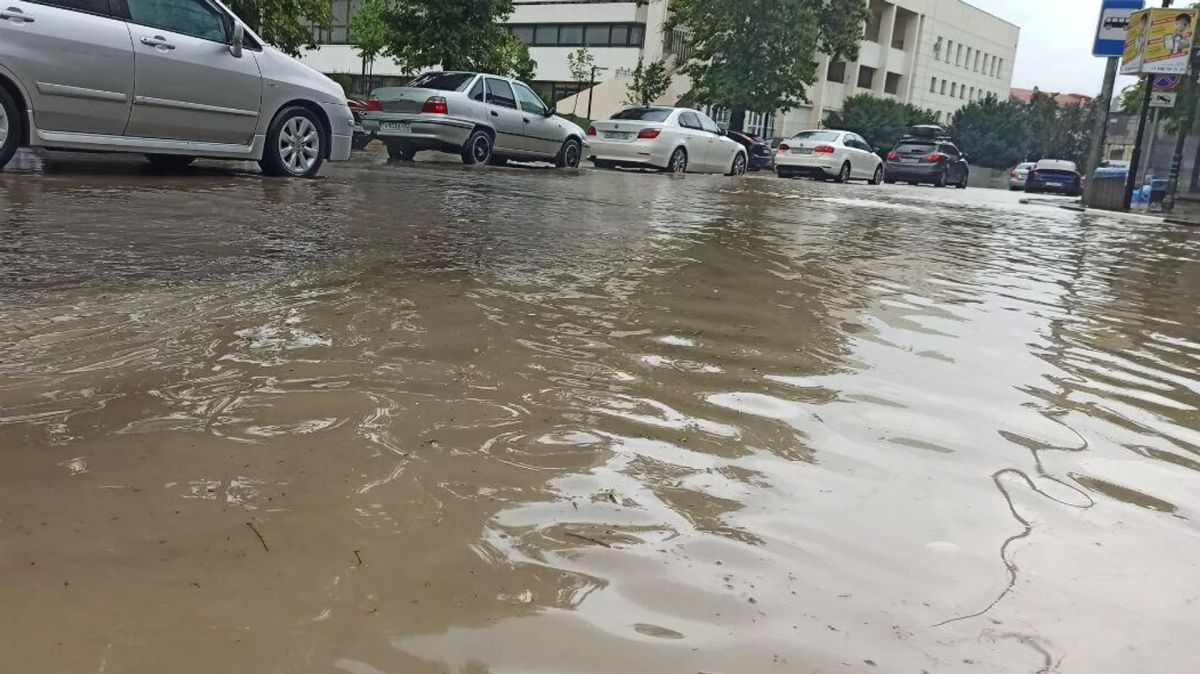 В Крыму введен режим повышенной готовности из-за непогоды