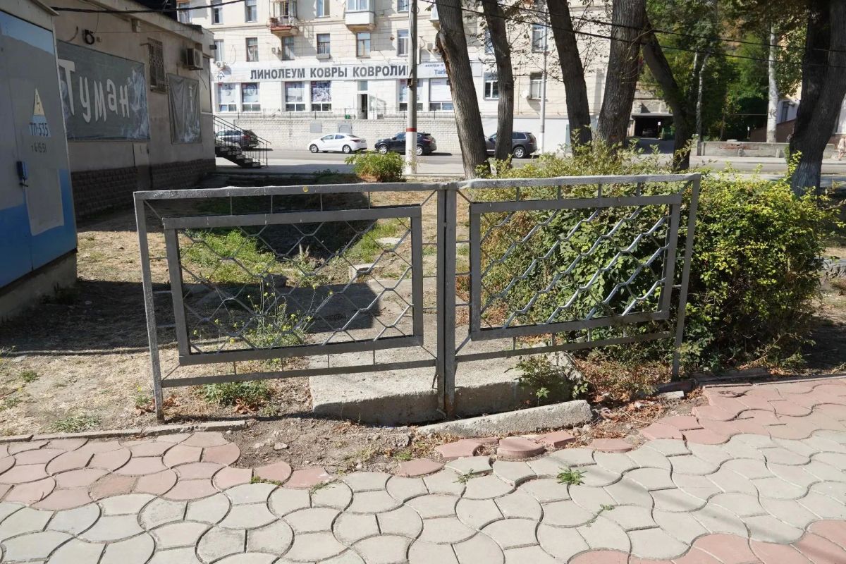 Игорь Крутьков: Новую рабочую неделю начал с объезда города Игорь Крутьков: Новую рабочую неделю начал с объезда города