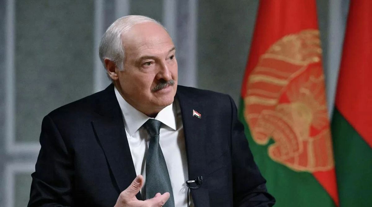 Лукашенко поздравил Путина с успешным проведением единого дня голосования