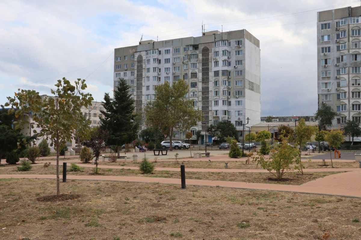 Игорь Крутьков: Поэтапно продолжаем приводить парки и скверы города в порядок Игорь Крутьков: Поэтапно продолжаем приводить парки и скверы города в порядок