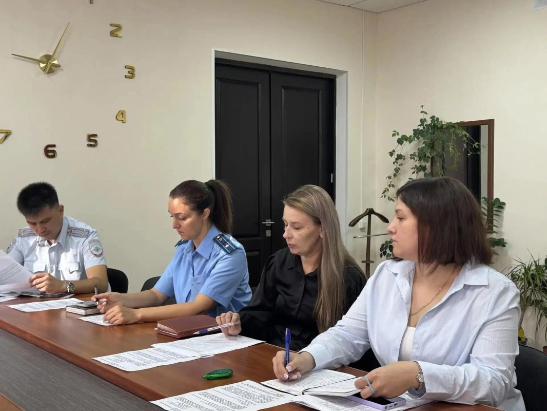 Состоялось заседание Антитеррористической комиссии и оперативной группы в Джанкойском районе Состоялось заседание Антитеррористической комиссии и оперативной группы в Джанкойском районе