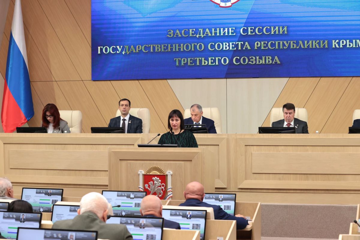 Вносится законодательная инициатива Государственного Совета Республики Крым в Федеральные законы, позволяющая продолжить начатые процессы оформления прав на имущество и земельные участки на территории Республики Крым –...