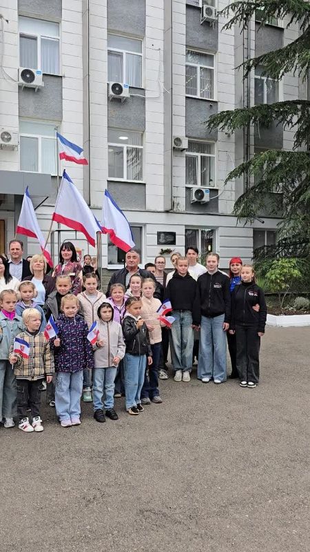 Анжелика Ястребова: Сегодня мы отмечаем день, когда 24 сентября 1992 года были утверждены наши главные символы Республики Крым