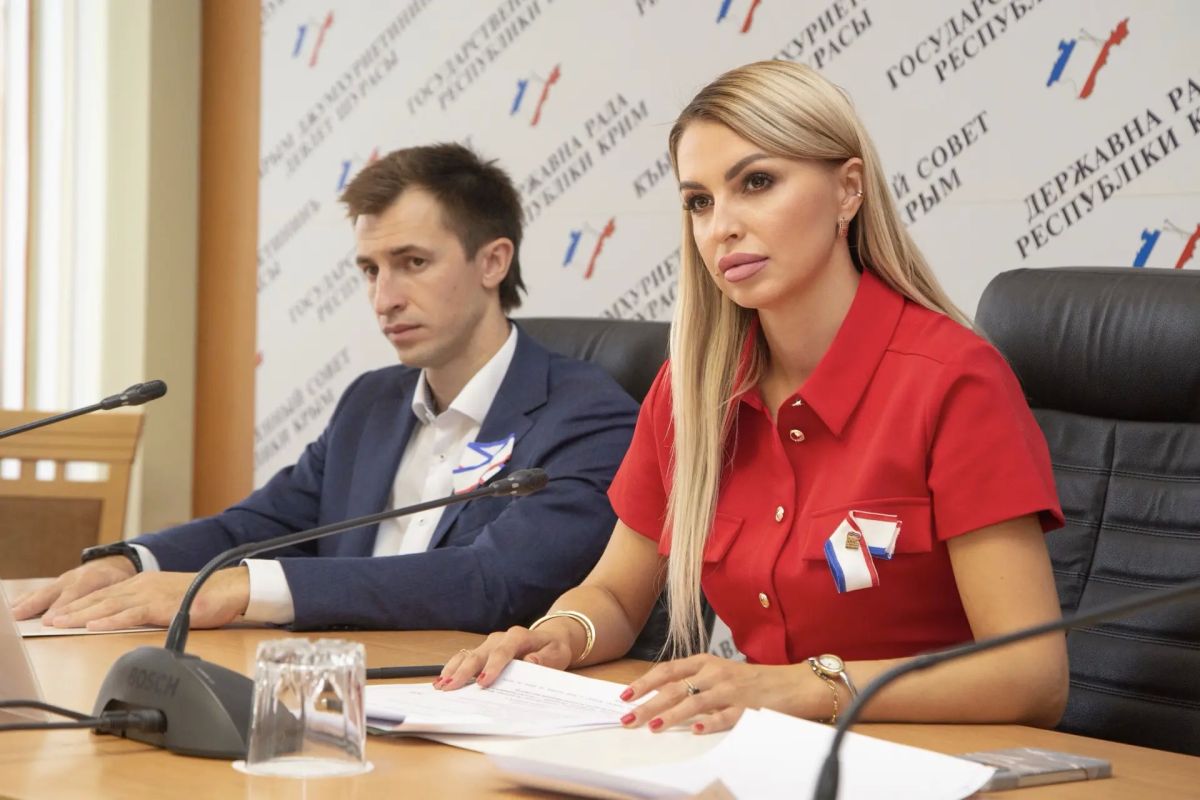 Иван Мезюхо: Принял участие в заседании Комитета Государственного Совета Республики Крым по народной дипломатии и межрегиональным связям под председательством Анастасии Сергеевны Гридчиной Иван Мезюхо: Принял участие в заседании Комитета Государственного Совета Республики Крым по народной дипломатии и межрегиональным связям под председательством Анастасии Сергеевны Гридчиной