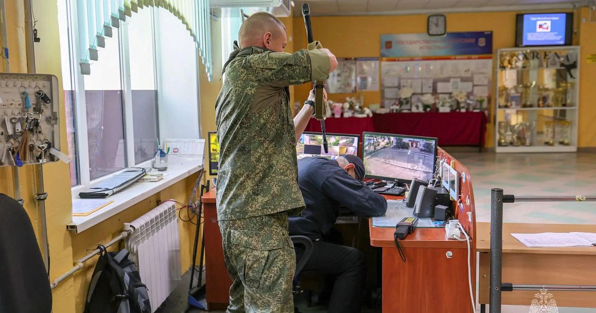 В школах Крыма прошли всероссийские антитеррористические учения