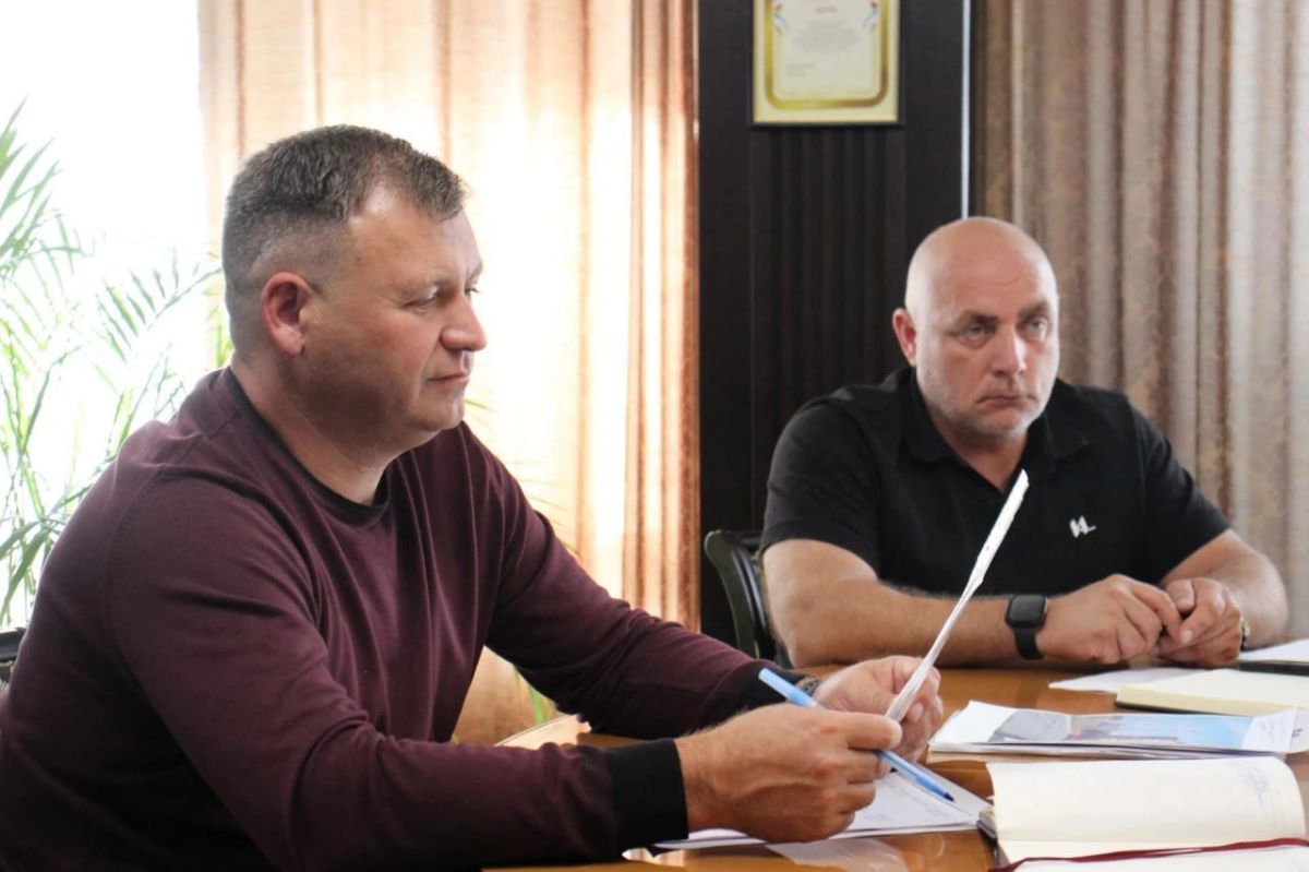 Исполняющий обязанности главы администрации Керчи Игорь Крутьков провел прием граждан по личным вопросам, в ходе которого обратились 10 керчан Исполняющий обязанности главы администрации Керчи Игорь Крутьков провел прием граждан по личным вопросам, в ходе которого обратились 10 керчан