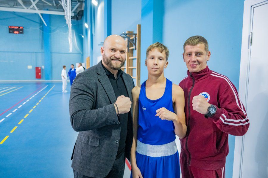 В Верхнесадовом прошел турнир по боксу памяти Героя СВО Игоря Русанова В Верхнесадовом прошел турнир по боксу памяти Героя СВО Игоря Русанова