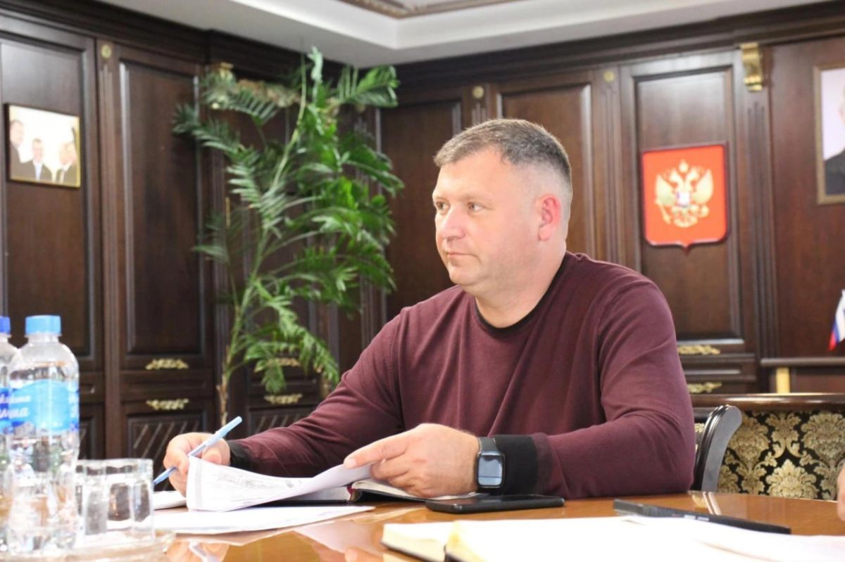 Исполняющий обязанности главы администрации Керчи Игорь Крутьков провел прием граждан по личным вопросам, в ходе которого обратились 10 керчан Исполняющий обязанности главы администрации Керчи Игорь Крутьков провел прием граждан по личным вопросам, в ходе которого обратились 10 керчан