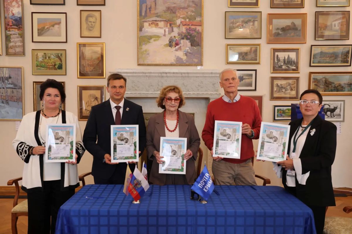 Ливадийскому дворцу — 115 лет! Ливадийскому дворцу — 115 лет!