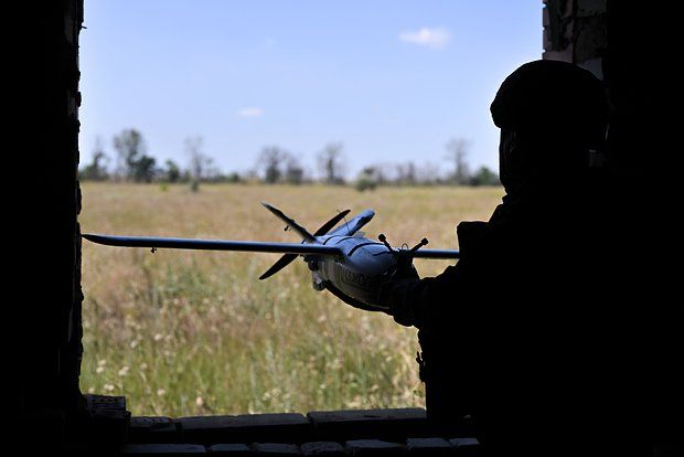 МО: Российские военные поразили в Черном море сухогруз, доставлявший ВСУ военные грузы