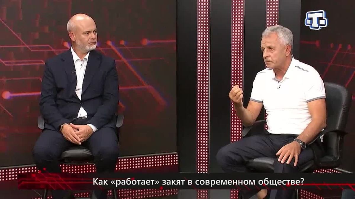 Меценат призвал крымских татар не терять себя и сохранять свой мазхаб