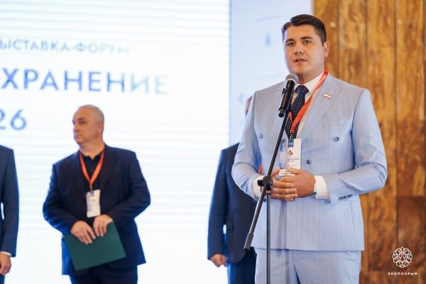 Никита Сандалов поприветствовал участников медицинской выставки «Здравоохранение. Крым 2026» Никита Сандалов поприветствовал участников медицинской выставки «Здравоохранение. Крым 2026»
