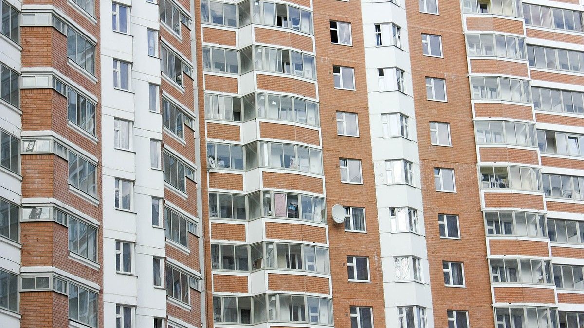 Группу «черных риелторов» осудят за мошенничество с недвижимостью умерших крымчан
