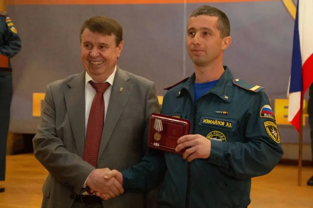 Владимир Константинов: Сегодня день рождения отмечает мой друг и единомышленник, первый заместитель Председателя Государственного Совета Республики Крым Сергей Павлович Цеков Владимир Константинов: Сегодня день рождения отмечает мой друг и единомышленник, первый заместитель Председателя Государственного Совета Республики Крым Сергей Павлович Цеков