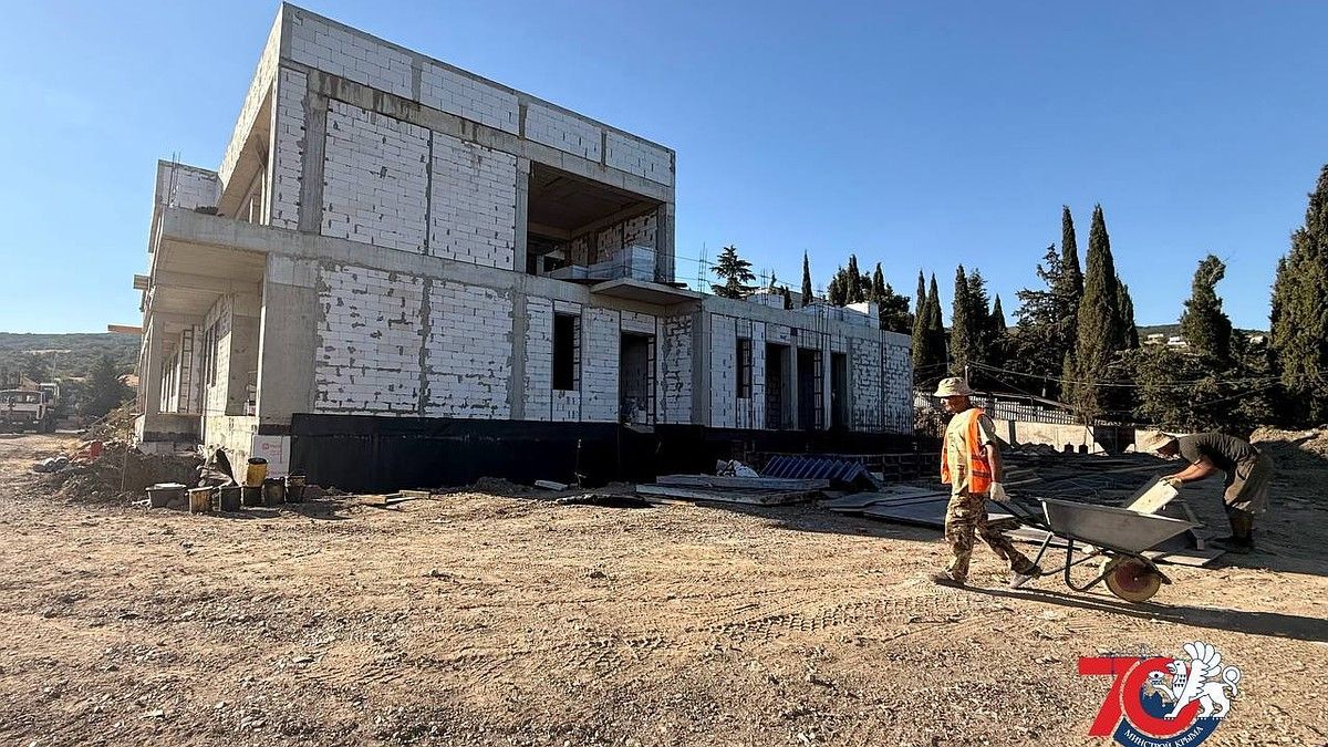 Под Алуштой строят новый детский сад на 150 мест