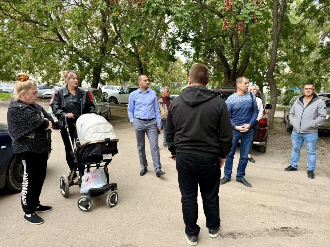 Виталий Оганесян: По итогам мониторинга, который в преддверии зимнего сезона провела Инспекция по жилищному надзору Республики Крым, в некоторых многоквартирных домах нашего города управляющим компаниям необходимо было...
