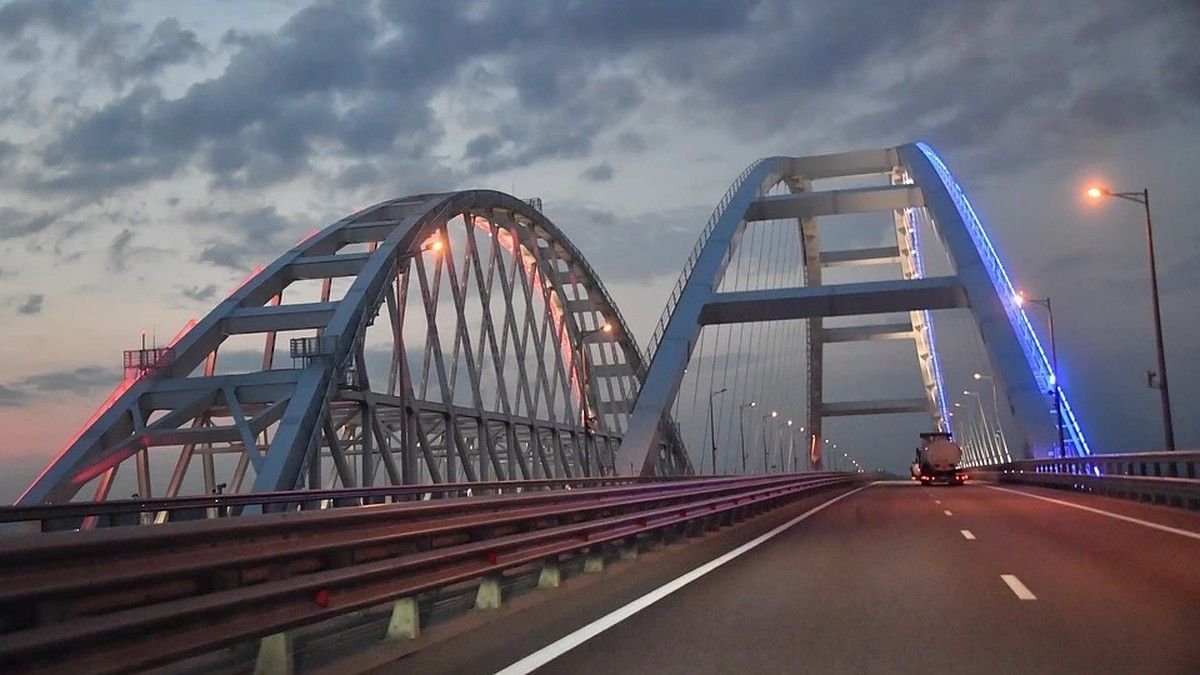 В Крыму назвали фейком информацию о закрытии Крымского моста на четыре дня