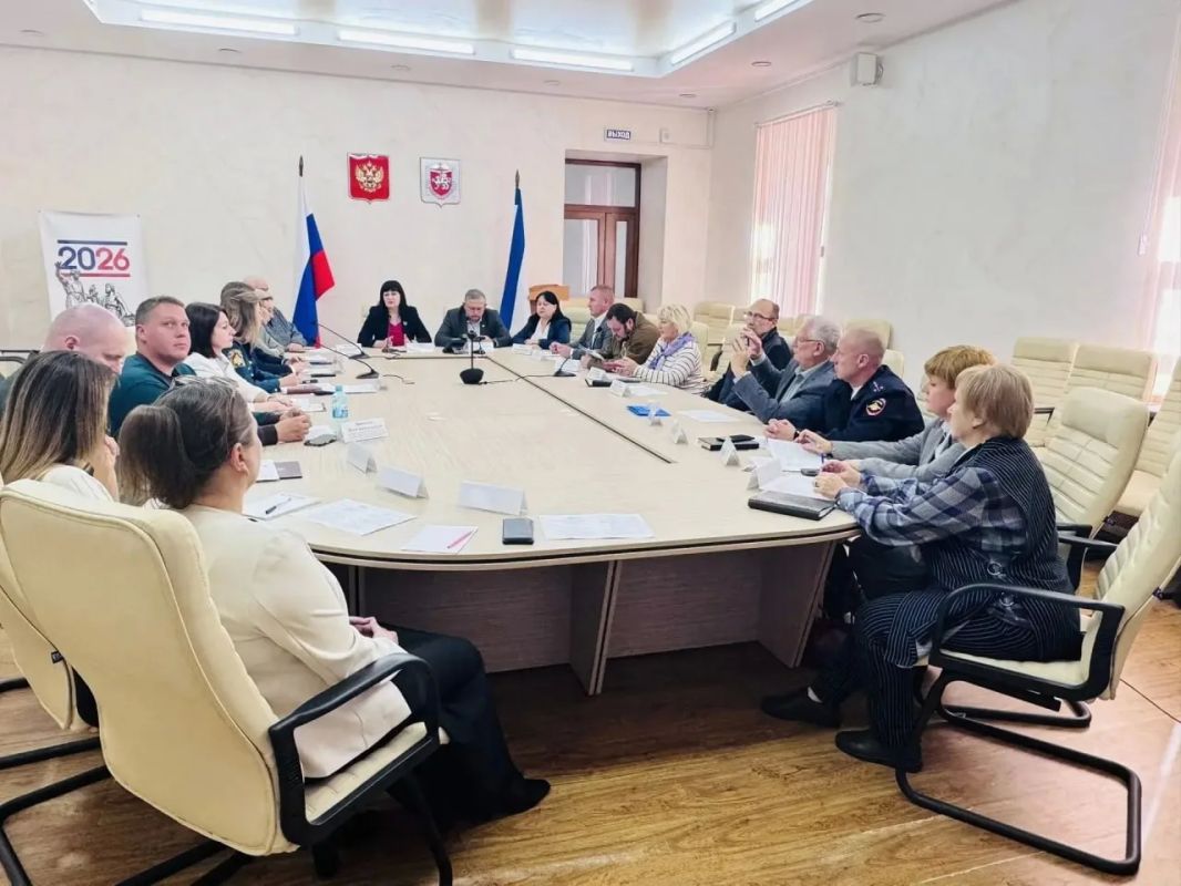В Крыму обсудили планы по развитию кадетского образования