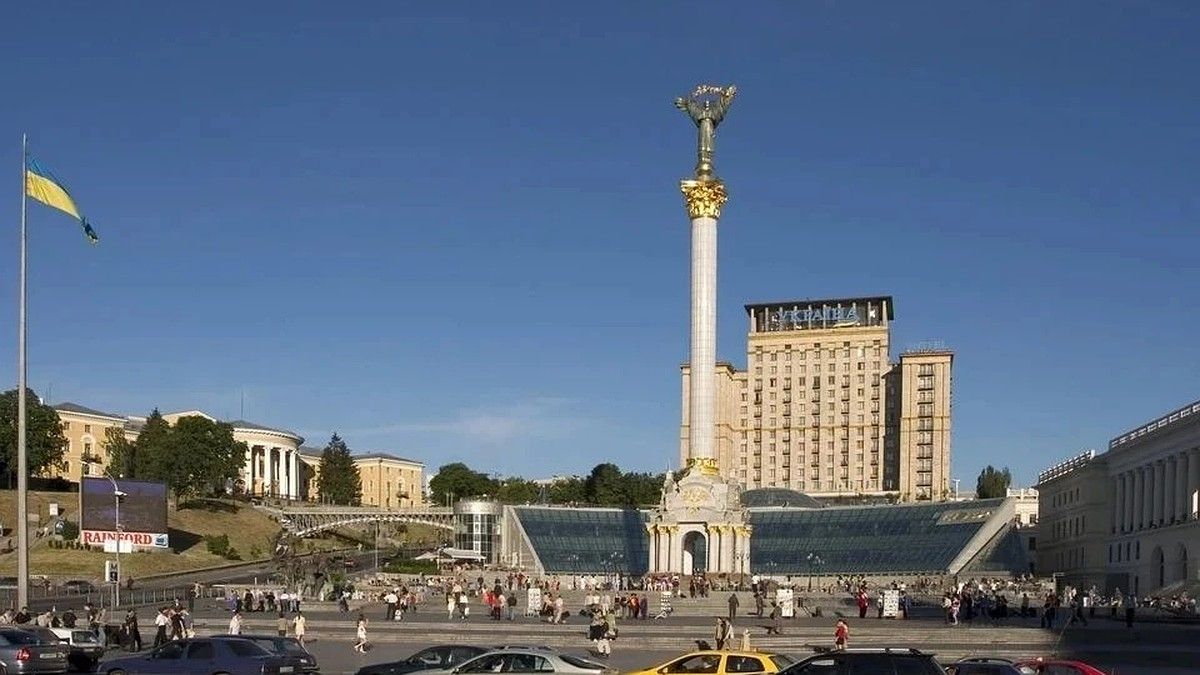 Вливание денег в Киев стало бессмысленным: Европе указали на тотальное воровство на Украине
