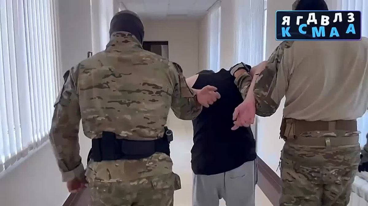 ФСБ задержала в Джанкойском районе Крыма 34-летнего гражданина России по подозрению в государственной измене
