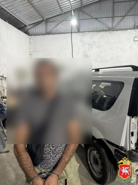 В Симферополе завершено расследование уголовного дела об угоне автомобиля и хищении крупной суммы денег