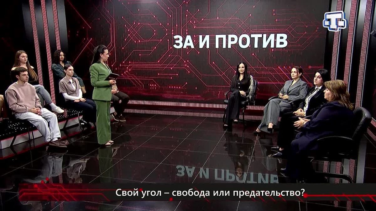 Психолог объяснила, как преодолеть ревность между женой и матерью