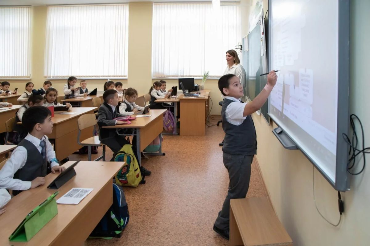 Владимир Константинов: Воспитывать детей — это призвание, кропотливый, созидательный труд